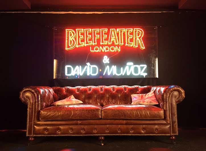 comunicacion visual neon beefeater