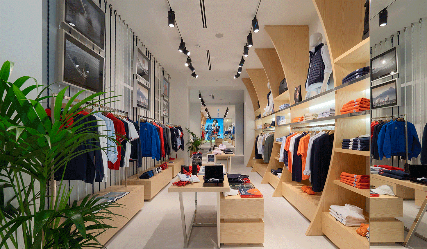 north-sails-store-interior