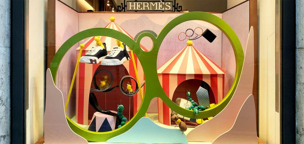 Hermès window shop.