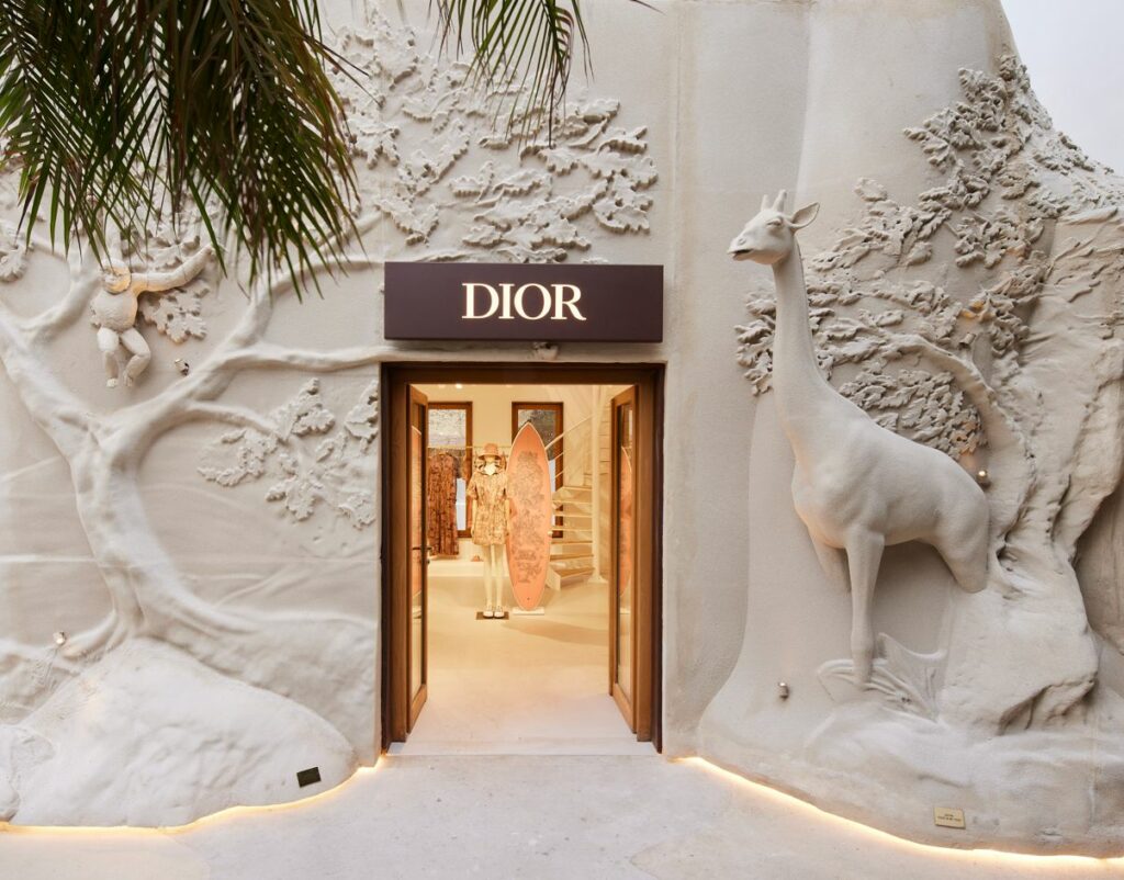 Dior summer campaign, Pop up Store Mykonos