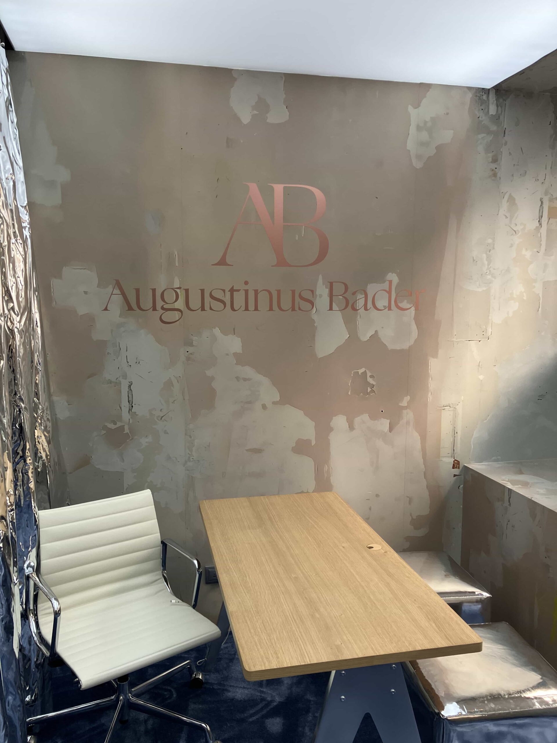 Augustinus Bader Paris. Pop up beauty.